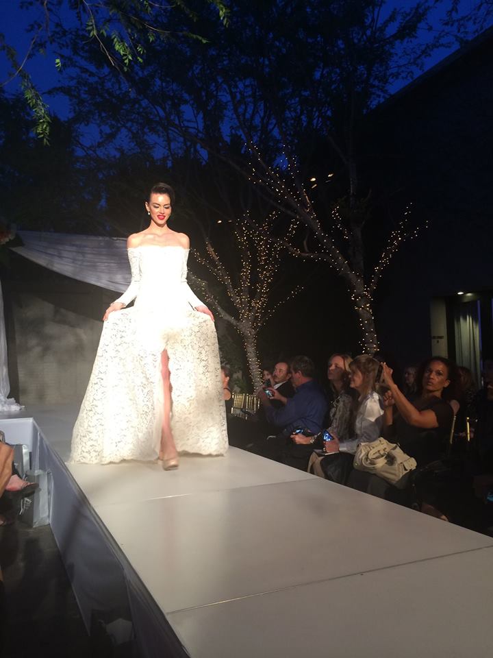 Breakaway bridal gown: Instagram photo by @luxesunsetblvdhotel